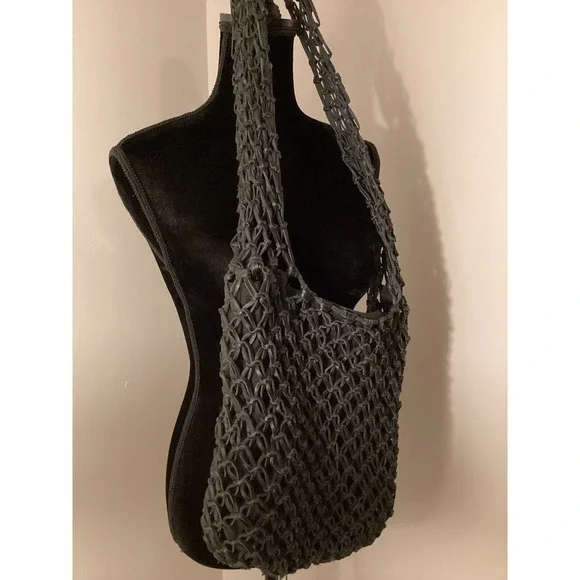 Eric Javits Black fishnet knotted purse satchel crossbody - Picture 6 of 9